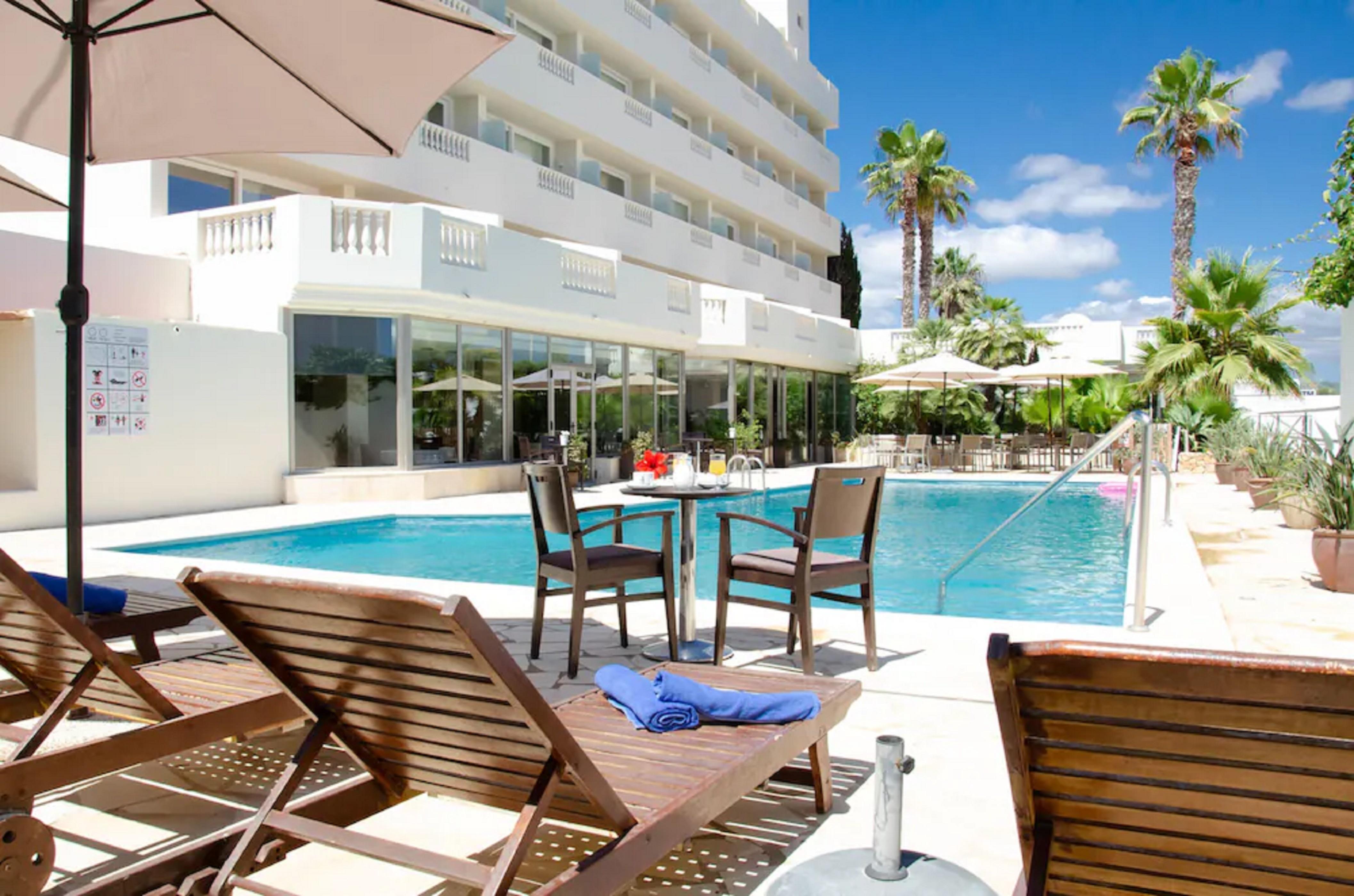 Fergus Paraiso Beach - Adults Only Ибица Экстерьер фото